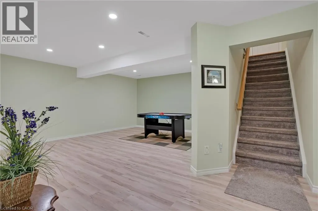 180 OLD ABBEY Road Unit# 15, #15