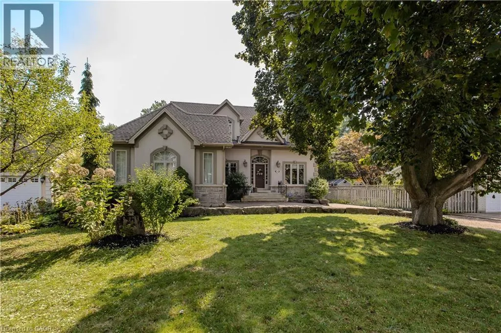 694 CEDAR Avenue