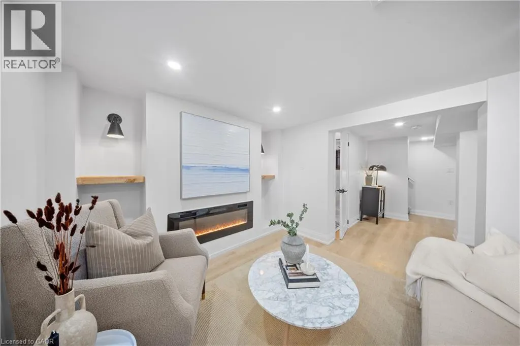 48 WOODBRIDGE Road