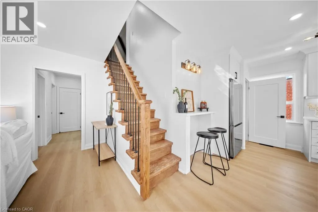 48 WOODBRIDGE Road