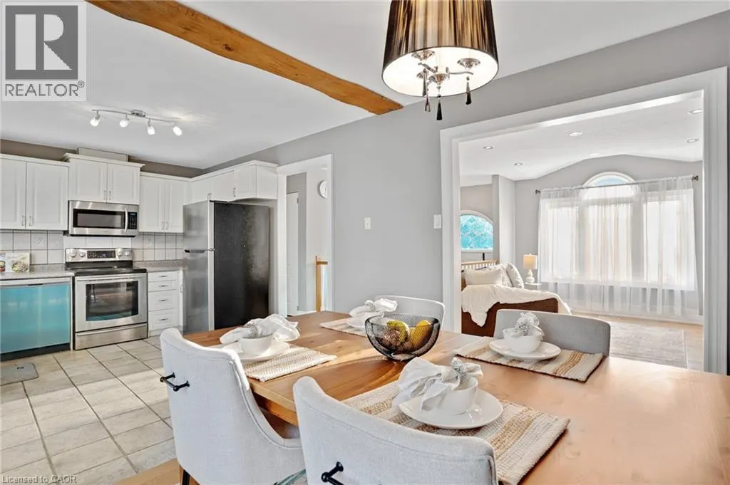 175 STIRLING MACGREGOR Drive