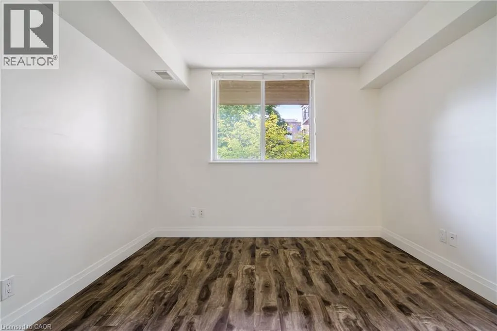 3499 UPPER MIDDLE Road Unit# 211, #211