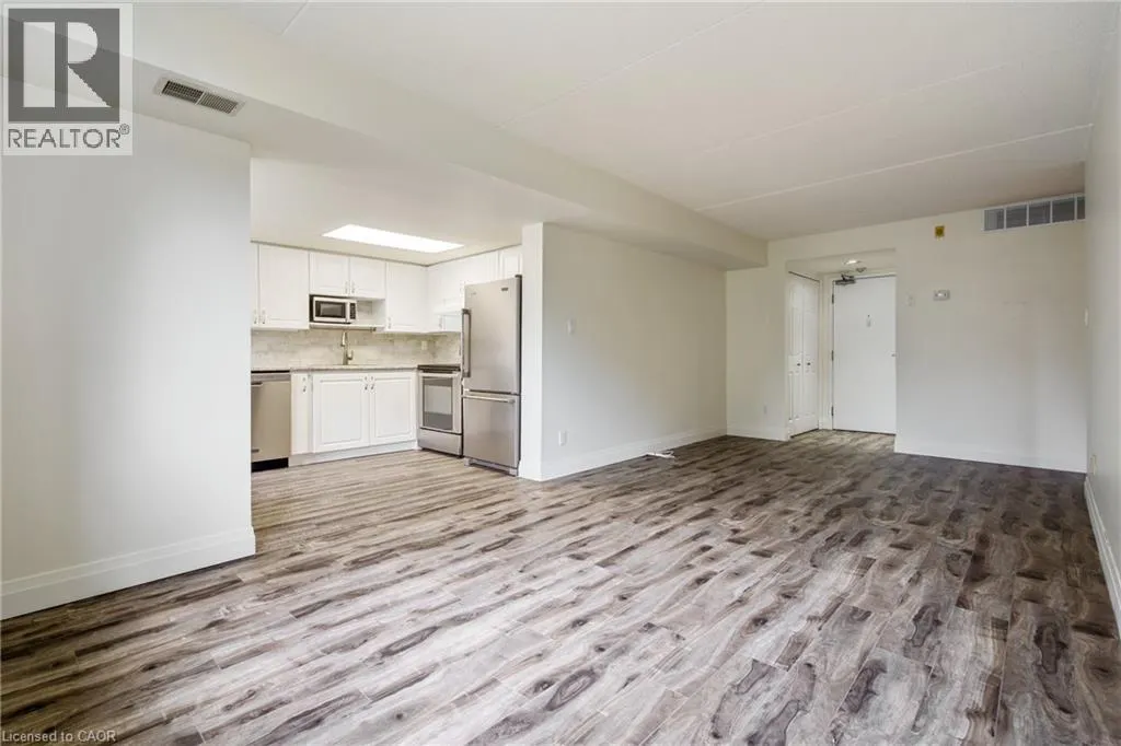 3499 UPPER MIDDLE Road Unit# 211, #211