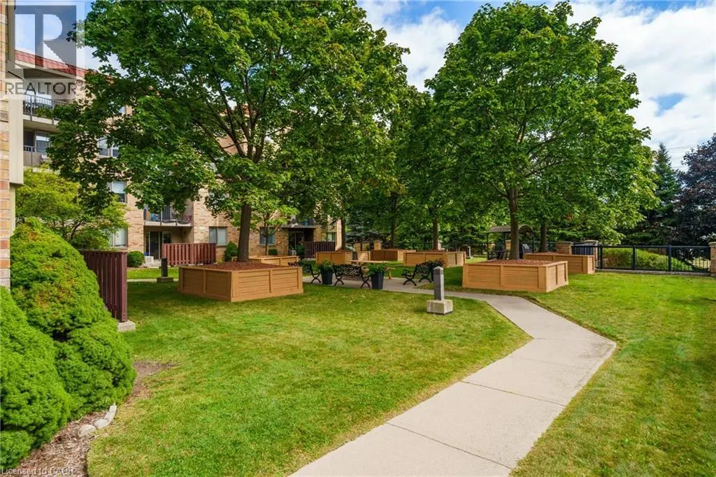 3499 UPPER MIDDLE Road Unit# 211, #211
