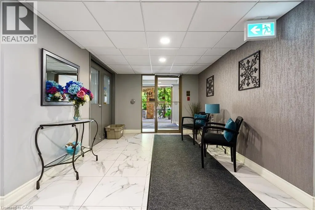 3499 UPPER MIDDLE Road Unit# 211, #211