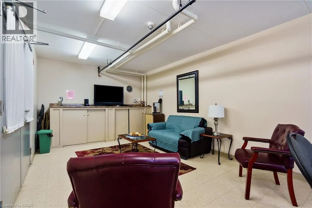 3499 UPPER MIDDLE Road Unit# 211, #211