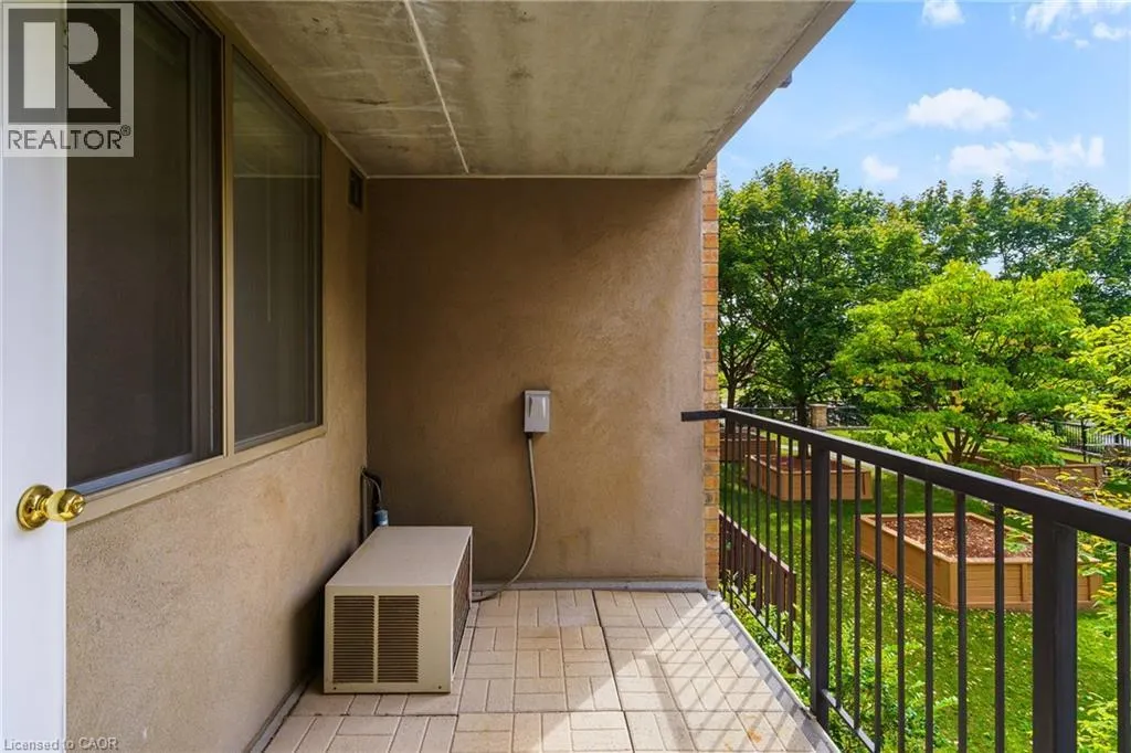 3499 UPPER MIDDLE Road Unit# 211, #211