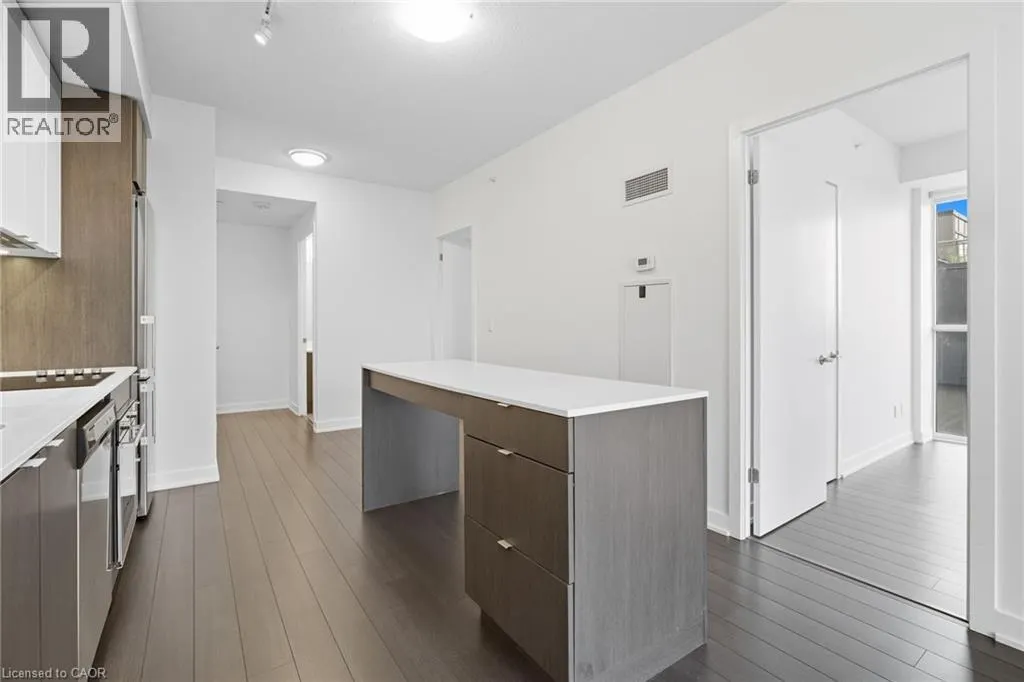 5220 DUNDAS Street Unit# D314, #D314