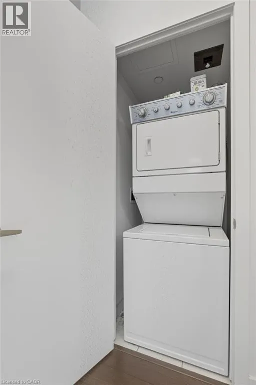 5220 DUNDAS Street Unit# D314, #D314