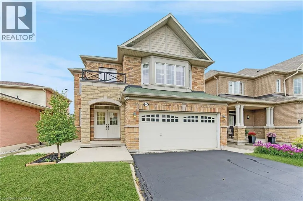 126 MERRILEE Crescent