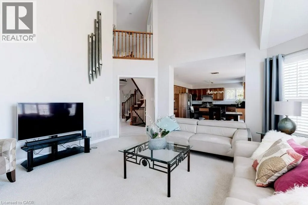 2109 BERWICK Drive