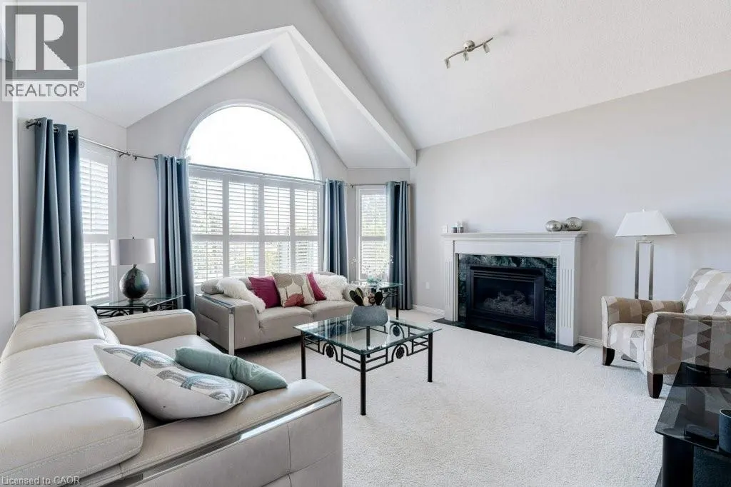 2109 BERWICK Drive