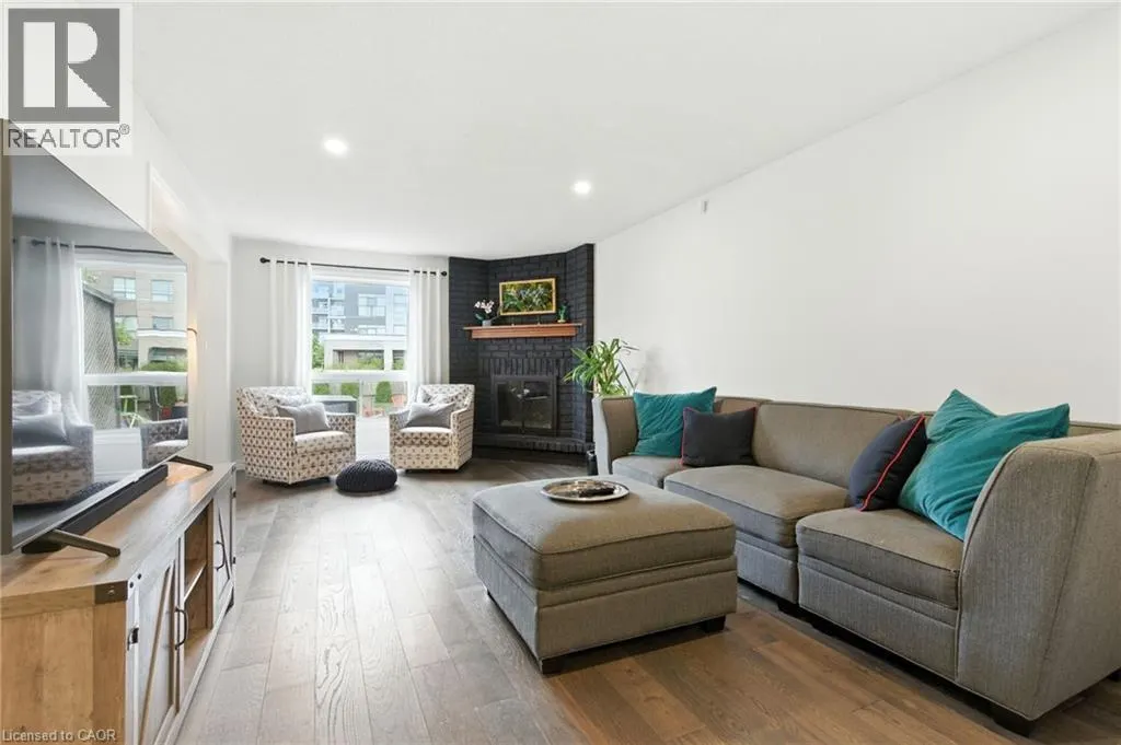 4511 ST. VOLODYMYR Crescent