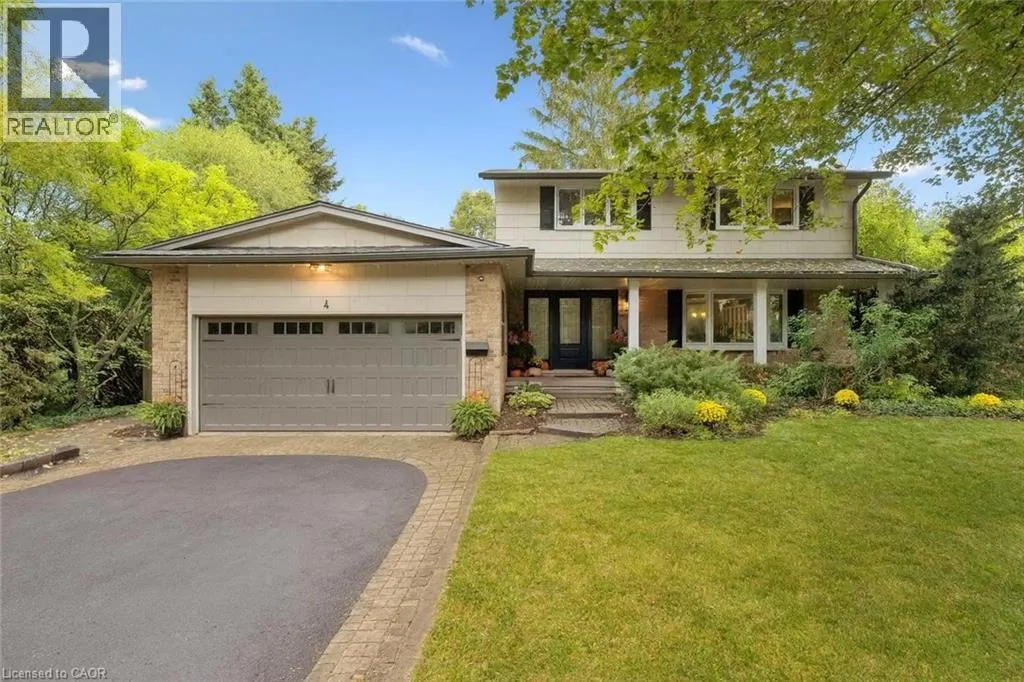 4 BERKLEY Place