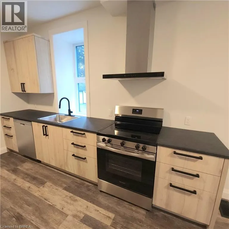 33 ISLINGTON Avenue Unit# 1, #1