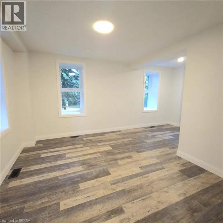33 ISLINGTON Avenue Unit# 1, #1