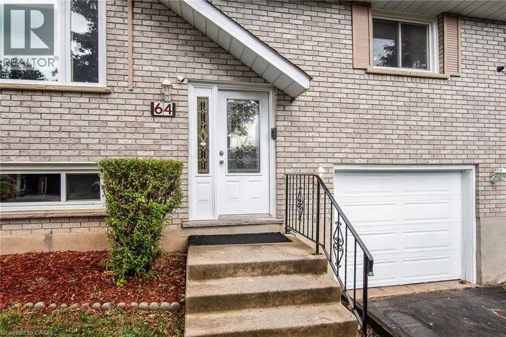 64 SABRINA Crescent