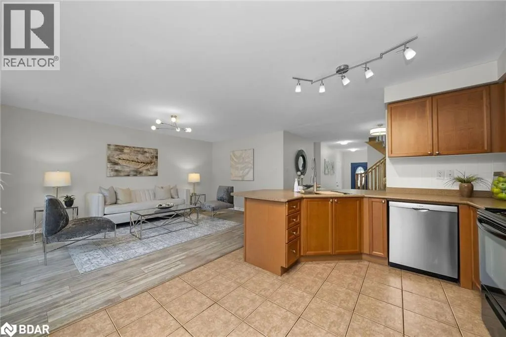 773 JOHNSON Heights
