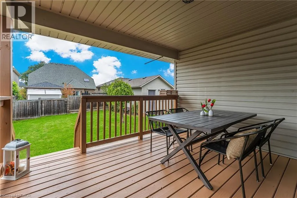 33 SARAH Crescent
