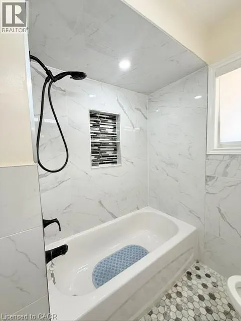 1090 WINTERHALT Avenue Unit# Main, #Main