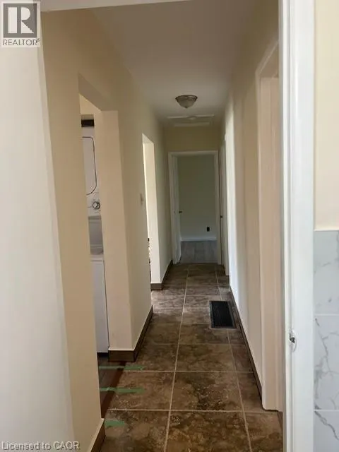 1090 WINTERHALT Avenue Unit# Main, #Main