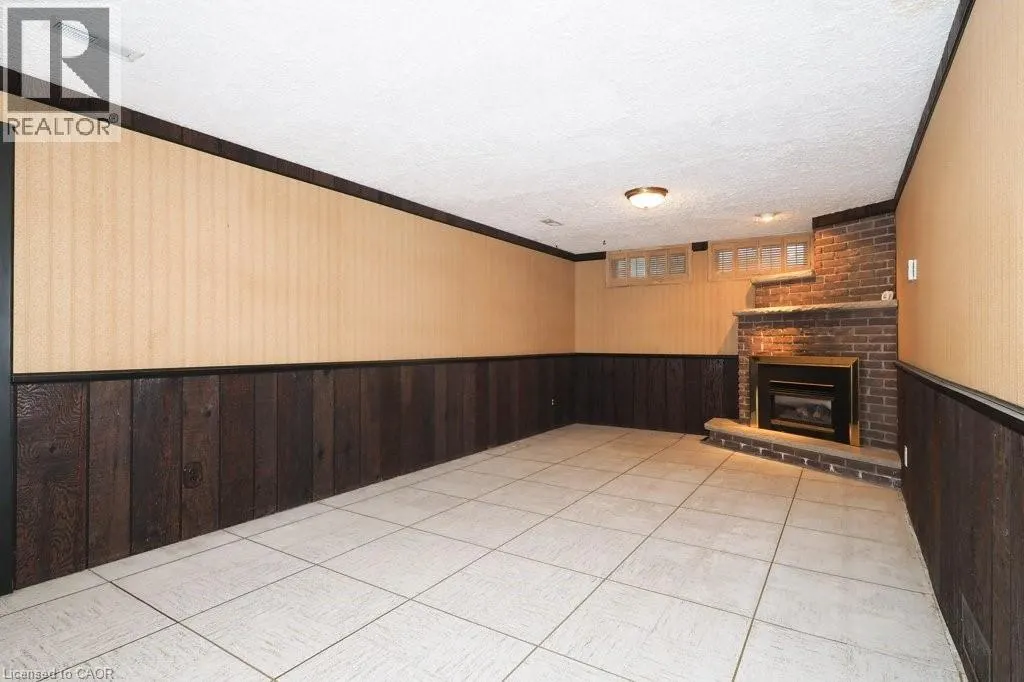 15 NIAGARA Road