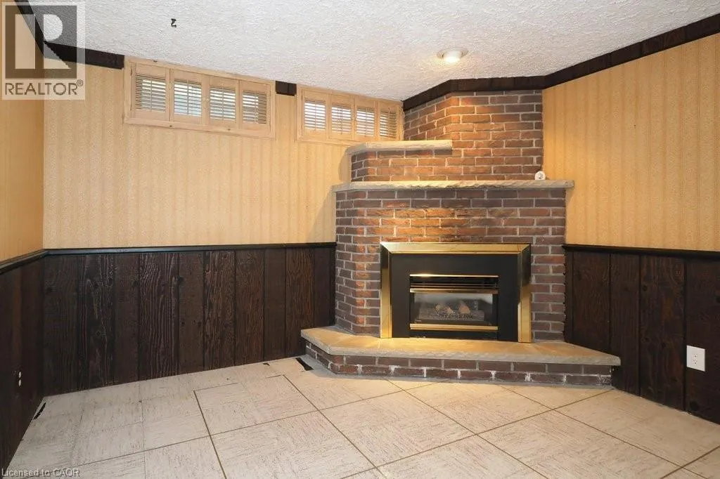 15 NIAGARA Road