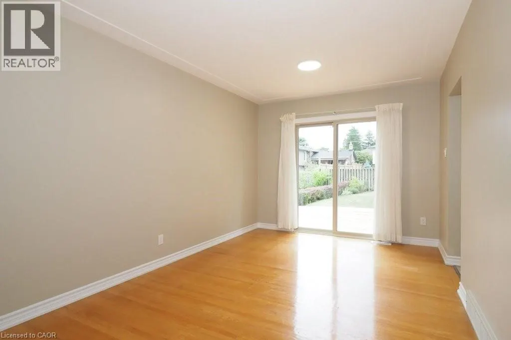 15 NIAGARA Road