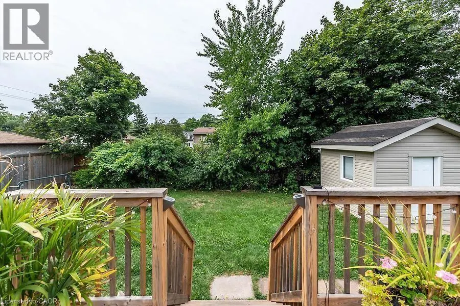 541 SANDMERE Place