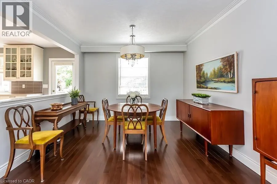 541 SANDMERE Place