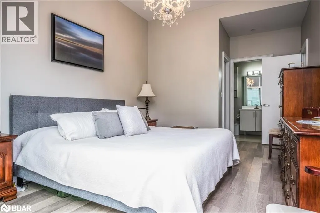 111 WORSLEY Street Unit# GPH1, #GPH1
