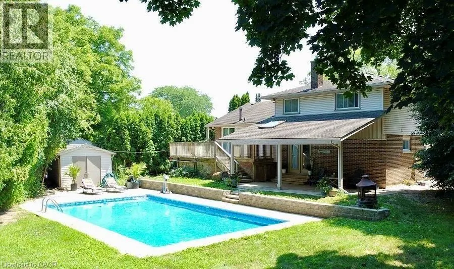 3 COLONIAL Court