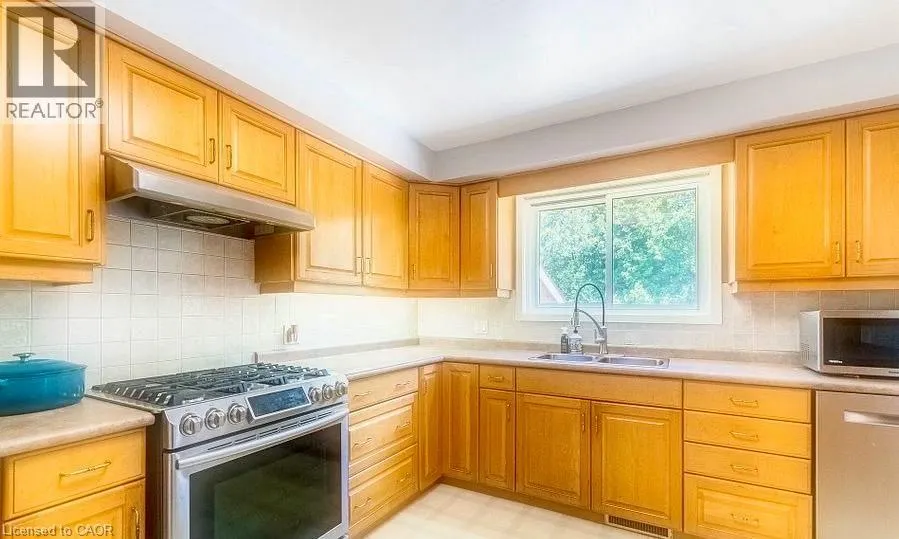3 COLONIAL Court