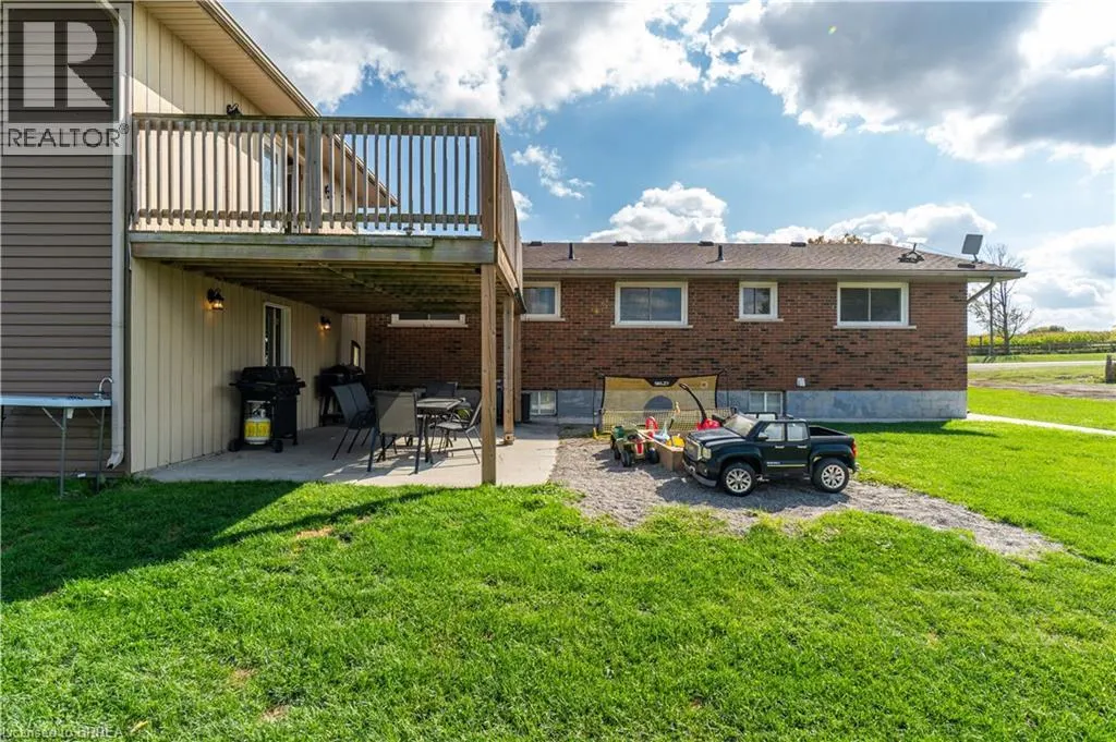 591 GOVERNORS Road E