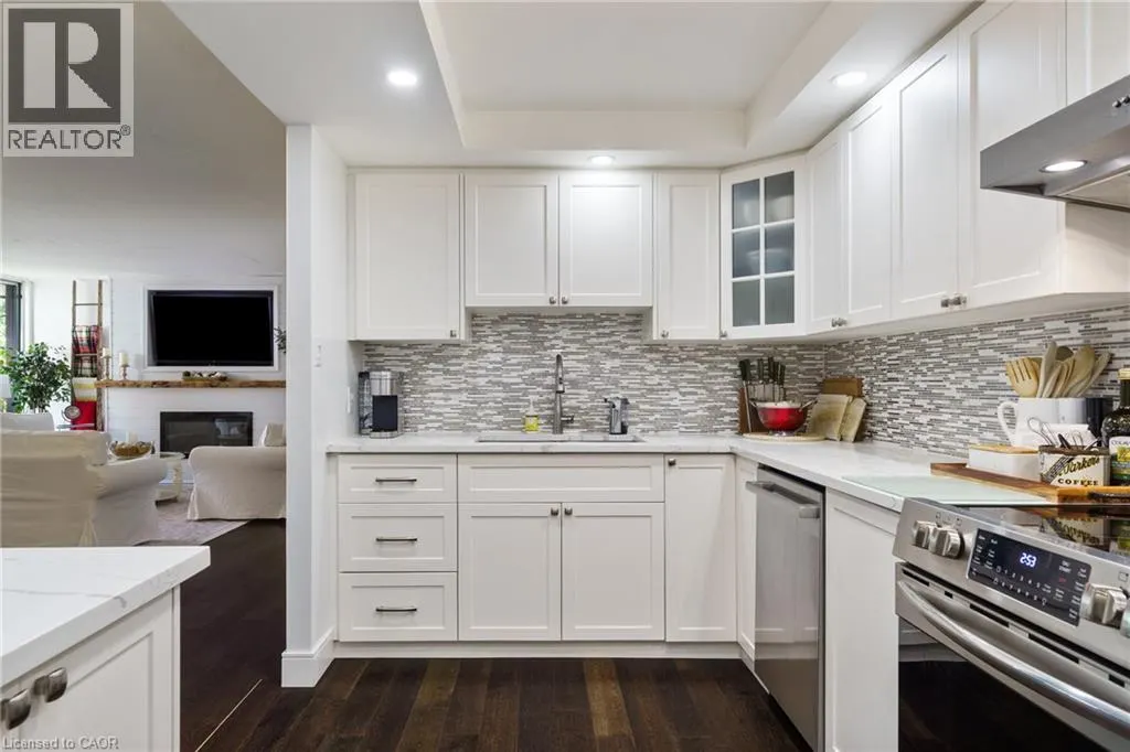 150 WILSON Street W Unit# 301, #301