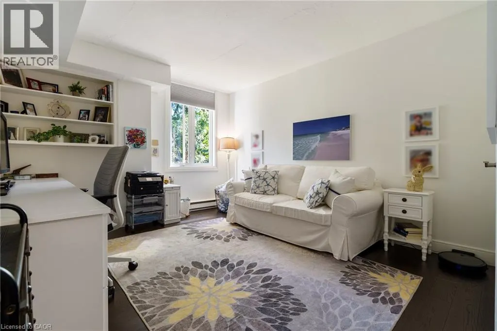 150 WILSON Street W Unit# 301, #301