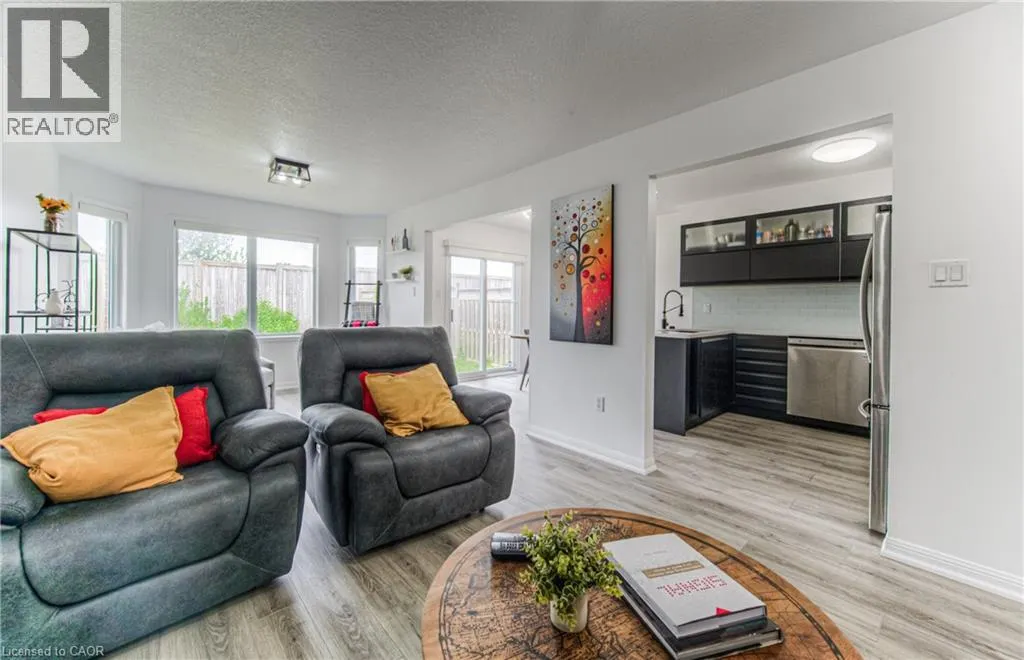 583 WINDFLOWER Crescent
