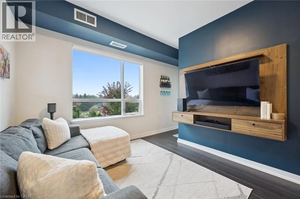 251 NORTHFIELD Drive E Unit# 319, #319