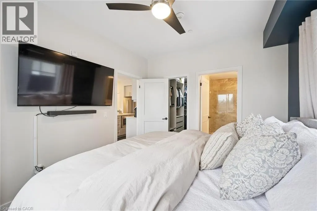 251 NORTHFIELD Drive E Unit# 319, #319