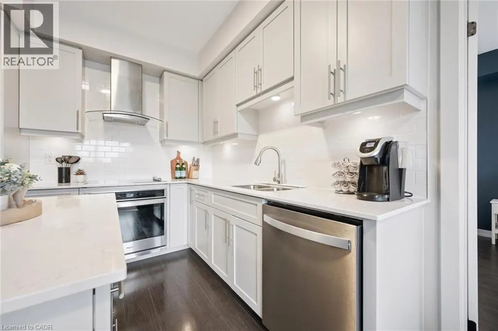 251 NORTHFIELD Drive E Unit# 319, #319