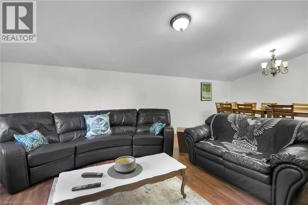015193 GREY BRUCE Townline