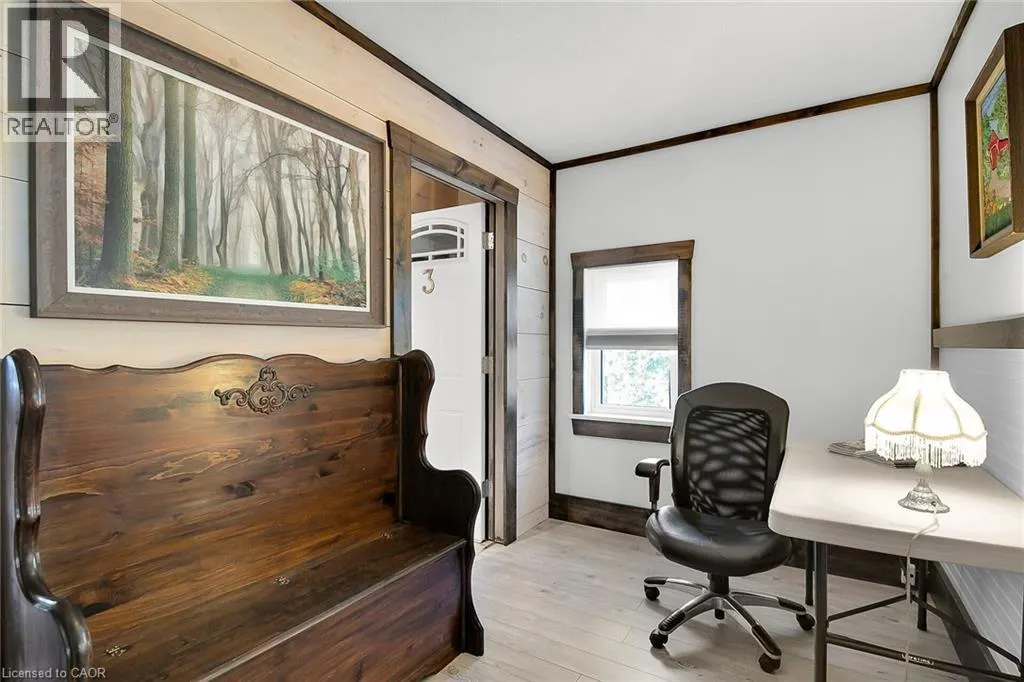 015193 GREY BRUCE Townline