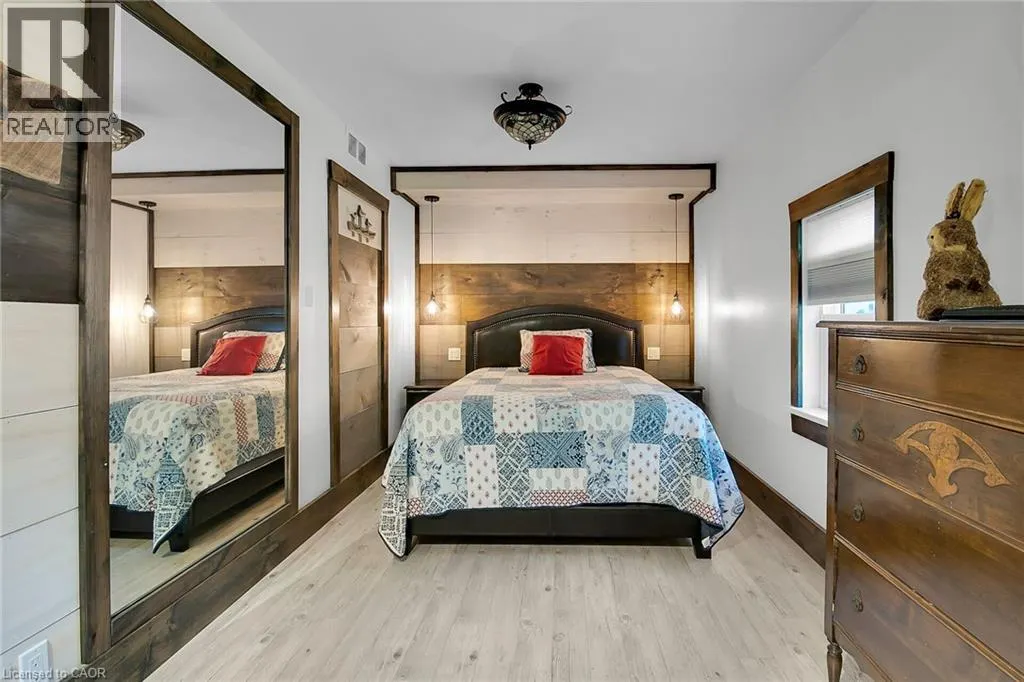015193 GREY BRUCE Townline