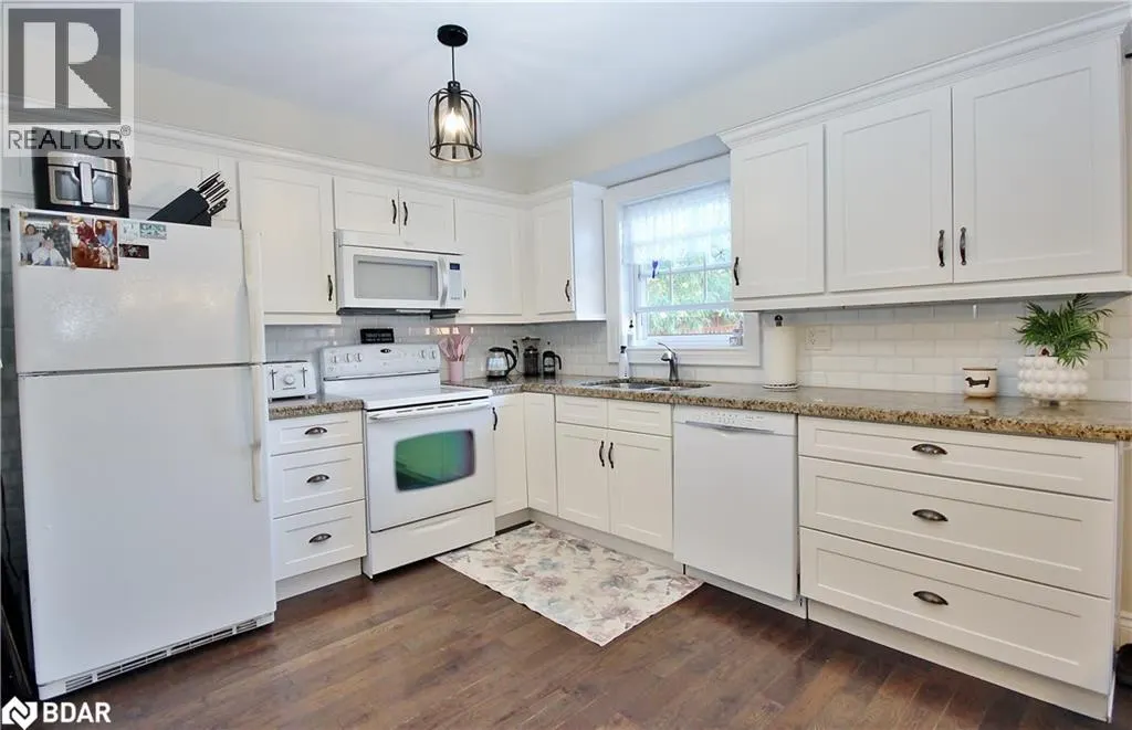 1084 WINNIFRED Court
