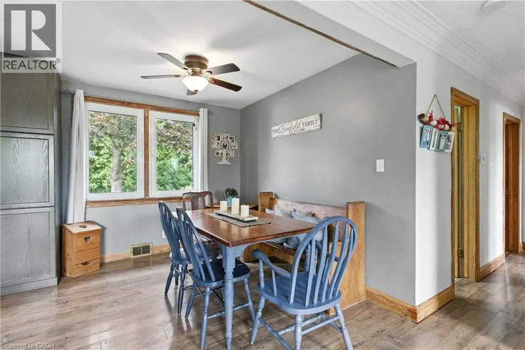 10 RIVERVIEW Boulevard