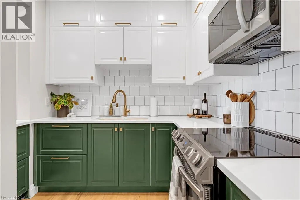 37 MERICOURT Road Unit# 208, #208