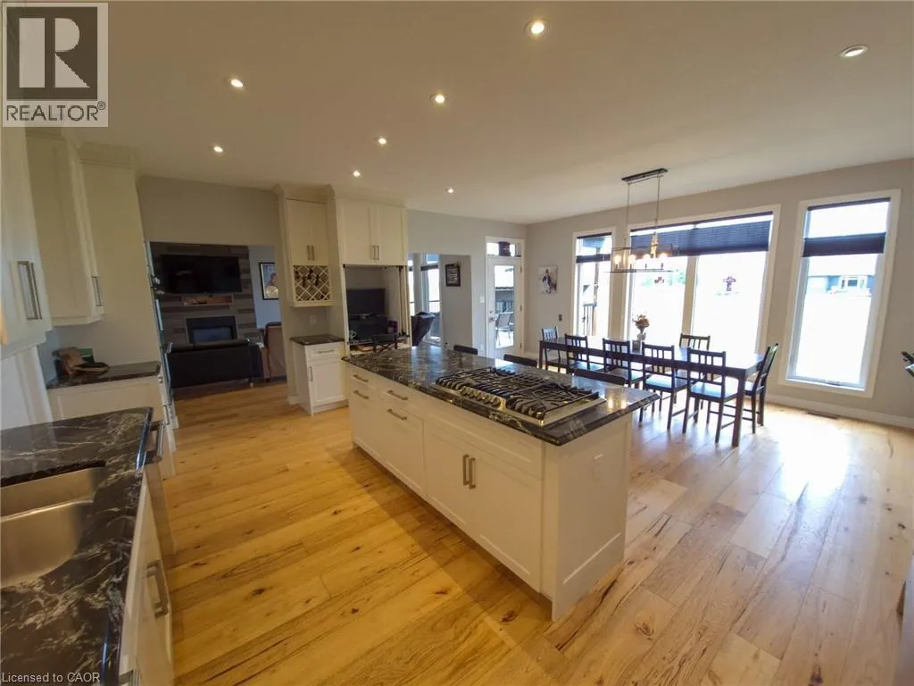 1 PHILLIPS Court