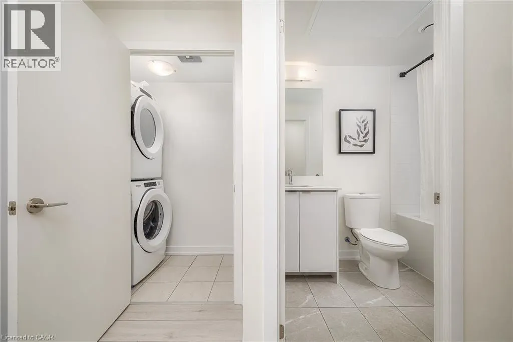 55 DUKE Street W Unit# 1401, #1401