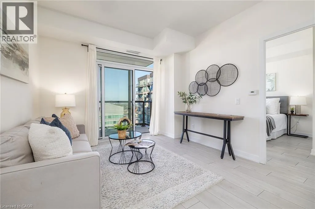 55 DUKE Street W Unit# 1401, #1401