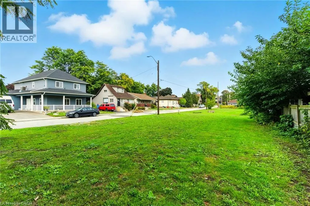 10 KNAPMANS Drive